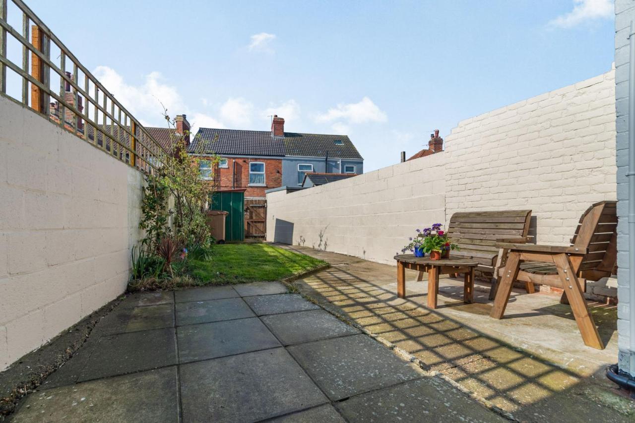 14 The Promenade Villa Withernsea Exterior photo
