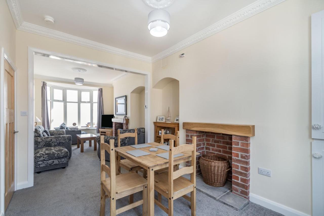 14 The Promenade Villa Withernsea Exterior photo